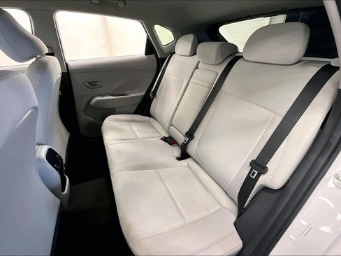Used 2025 Hyundai Kona SEL FWD image 22