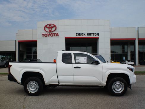 Used 2026 Toyota Tacoma SR RWD image 25