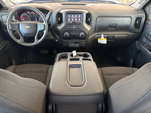 Used 2023 Chevrolet Silverado 1500 Custom RWD image 18