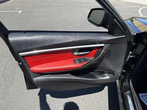 Used 2016 BMW 328i Sedan RWD image 13