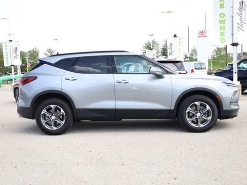 Used 2024 Chevrolet Blazer LT w/ Convenience Package FWD image 4