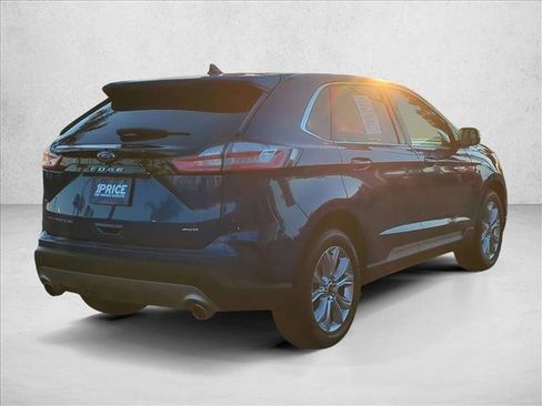 Used 2023 Ford Edge Titanium image 5