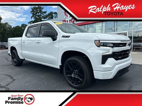 Used 2024 Chevrolet Silverado 1500 RST image 1