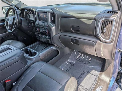 Used 2021 Chevrolet Silverado 1500 LTZ AWD/4WD image 22