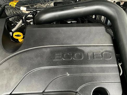 Used 2023 GMC Terrain SLE w/ Driver Convenience Package image 30