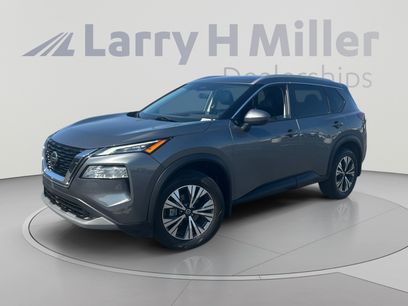 Used 2021 Nissan Rogue SV w/ Premium Package