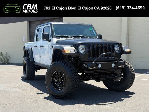 Used 2021 Jeep Gladiator Rubicon AWD/4WD image 1