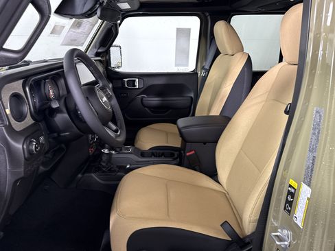 New 2026 Jeep Gladiator Willys image 9