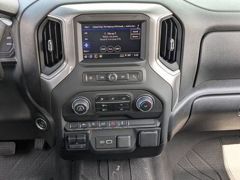 Used 2024 Chevrolet Silverado 1500 Custom AWD/4WD image 17