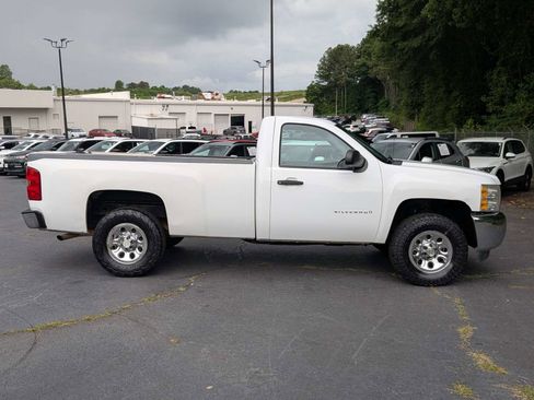 Used 2013 Chevrolet Silverado 1500 W/T w/ LS Package RWD image 3