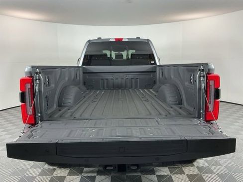 Certified 2024 Ford F450 Platinum w/ FX4 Off-Road Package AWD/4WD image 7