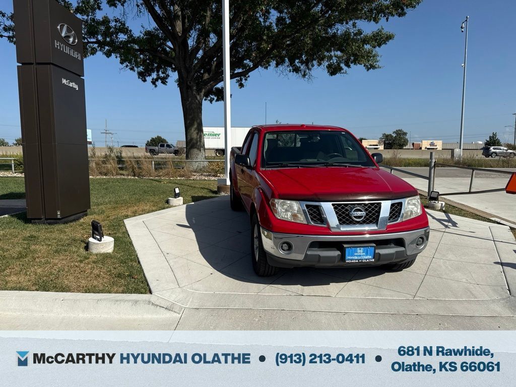 Used 2011 Nissan Frontier SV w/ SV Premium Utility Pkg RWD image 6