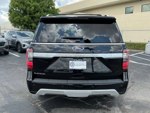 Used 2019 Ford Expedition Platinum RWD image 4