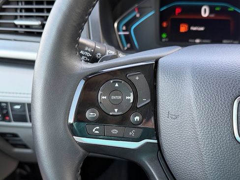 Used 2018 Honda Odyssey EX-L image 27