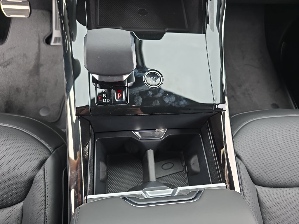New 2027 Land Rover Range Rover Sport Dynamic SE AWD/4WD image 26