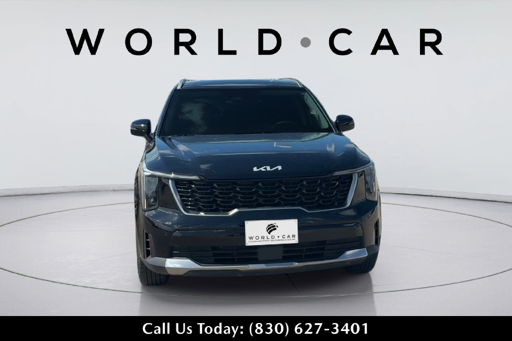 Used 2025 Kia Sorento S FWD image 2