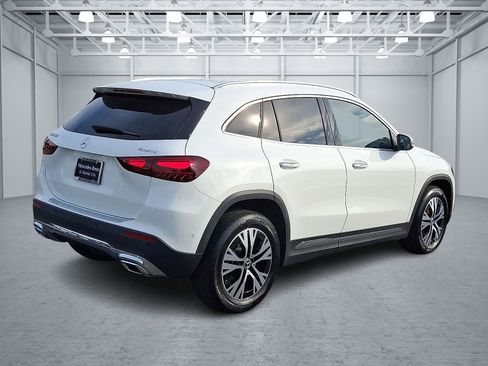 Certified 2025 Mercedes-Benz GLA 250 4MATIC image 6