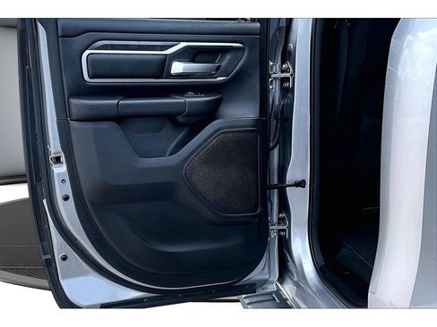 Used 2021 RAM 1500 Big Horn RWD image 35