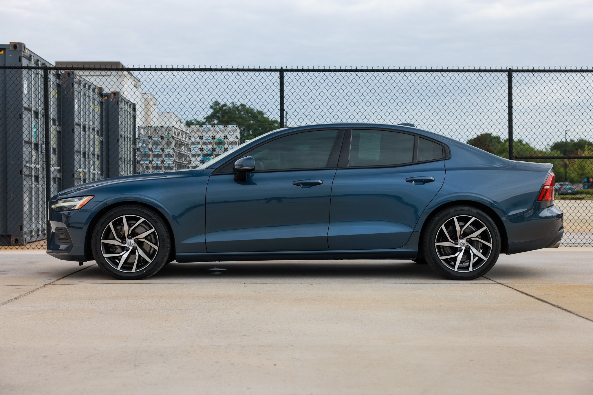 Used 2020 Volvo S60 T6 Momentum w/ Protection Package AWD/4WD image 4