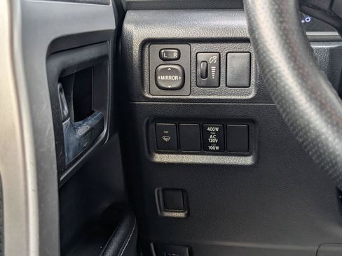 Used 2018 Toyota 4Runner SR5 Premium AWD/4WD image 14