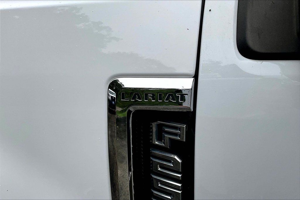Certified 2019 Ford F250 Lariat w/ Lariat Value Package AWD/4WD image 29