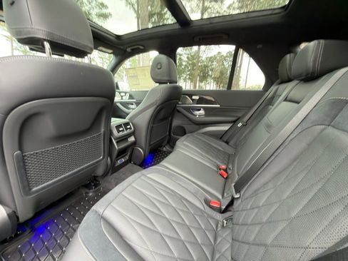 New 2026 Mercedes-Benz GLE 53 AMG 4MATIC image 15