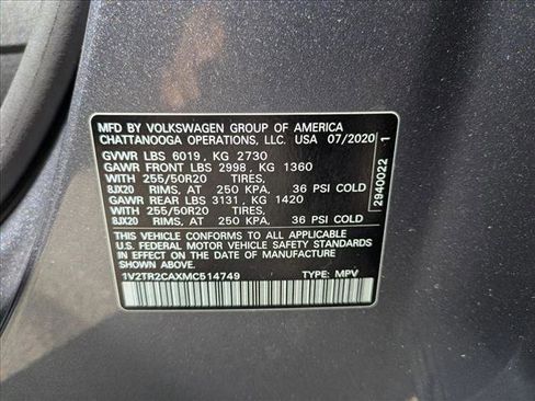 Used 2021 Volkswagen Atlas SEL Premium AWD/4WD image 16