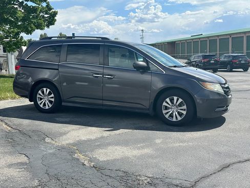 Used 2015 Honda Odyssey EX image 11