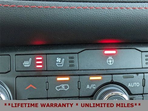 Used 2024 Dodge Durango GT image 27