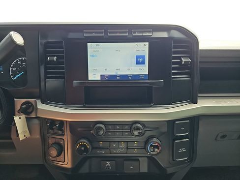 Used 2024 Ford F250 XL w/ STX Appearance Package AWD/4WD image 20