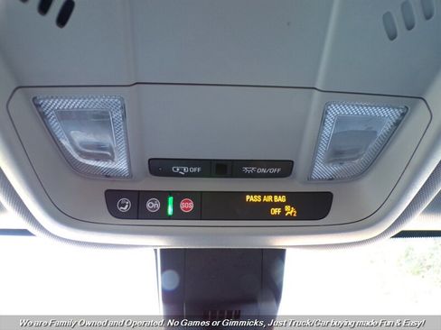 Used 2022 Chevrolet Equinox LS w/ LS Convenience Package image 44