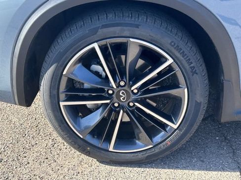Certified 2023 INFINITI QX55 Luxe w/ Cargo Package AWD/4WD image 10