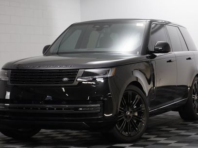 Used 2025 Land Rover Range Rover SE
