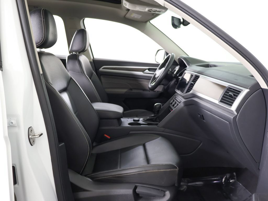 Used 2021 Volkswagen Atlas SE AWD/4WD image 34
