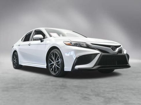 Used 2024 Toyota Camry SE FWD image 64