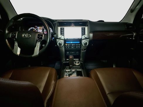 Used 2023 Toyota 4Runner Limited AWD/4WD image 9