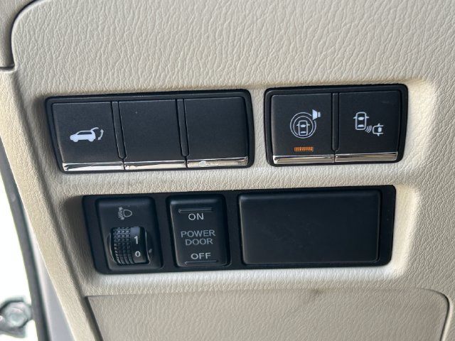 Used 2015 INFINITI QX80 4WD w/ 22" Wheel Package image 23