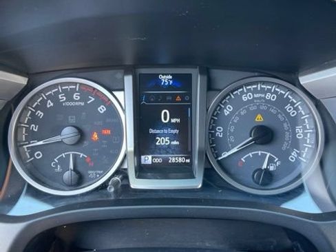 Used 2023 Toyota Tacoma Limited AWD/4WD image 27