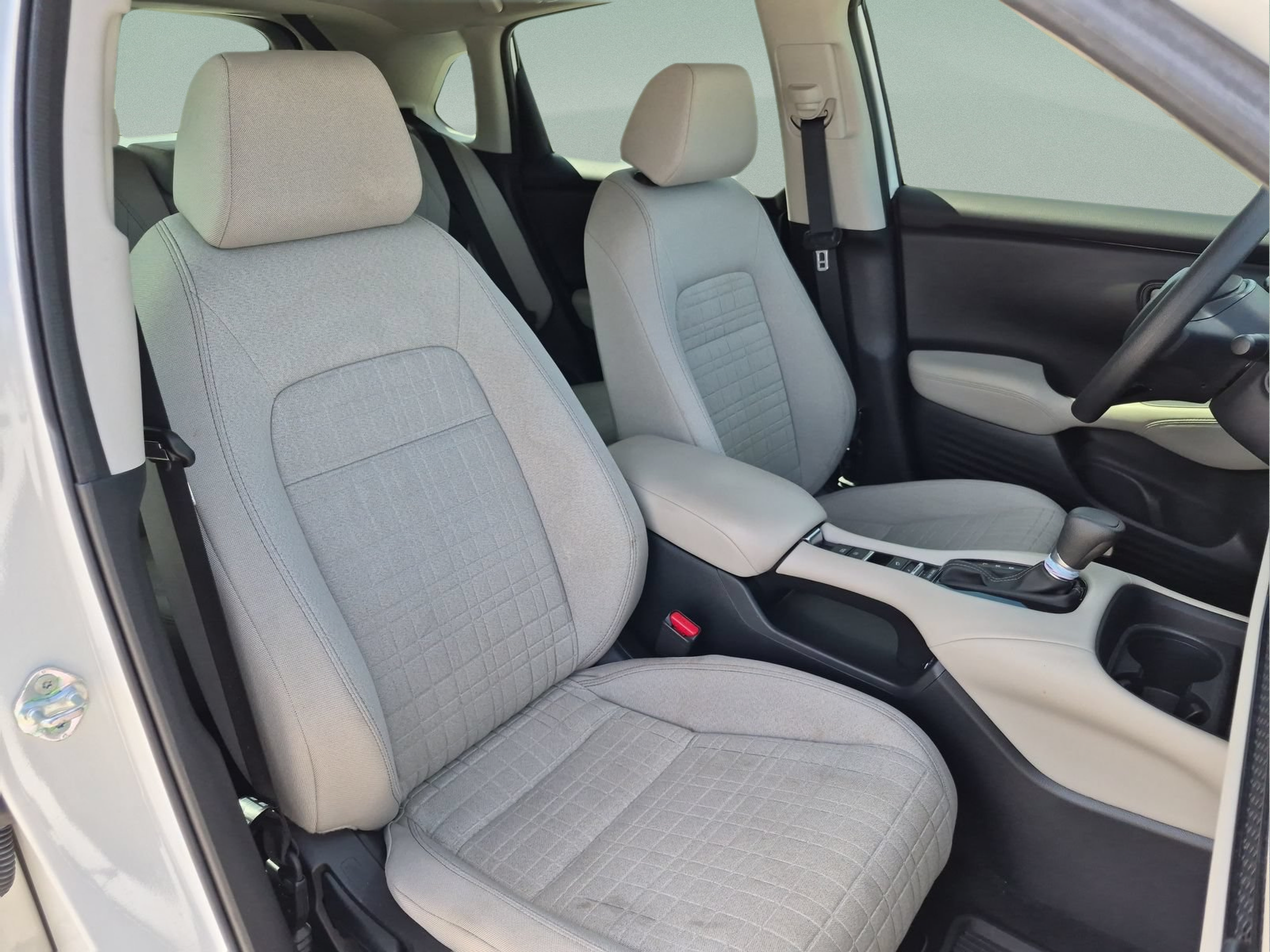 Certified 2024 Honda HR-V LX image 19