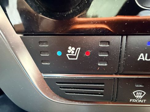 Used 2017 Hyundai Sonata Limited 2.0T FWD image 24