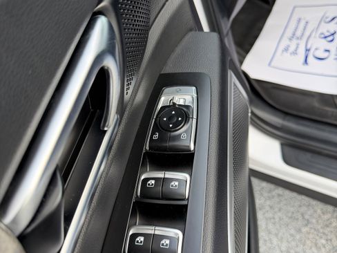 Used 2022 Kia Telluride EX w/ EX Premium Package FWD image 16