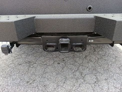 New 2026 Ford F250 XL w/ XL Chrome Package image 31