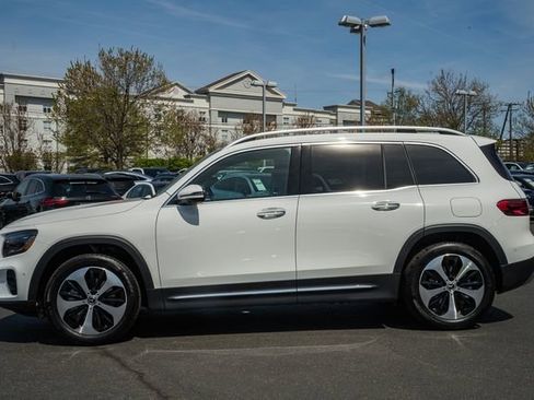 New 2026 Mercedes-Benz GLB 250 4MATIC image 4