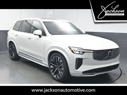 Used 2026 Volvo XC90 B6 Ultra w/ Protection Package Premier AWD/4WD image 1