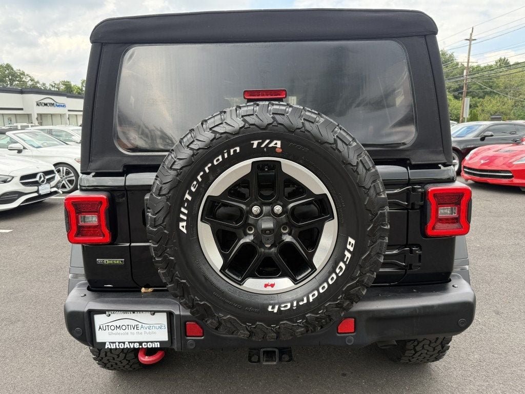 Used 2021 Jeep Wrangler Unlimited Rubicon w/ Dual Top Group AWD/4WD image 5