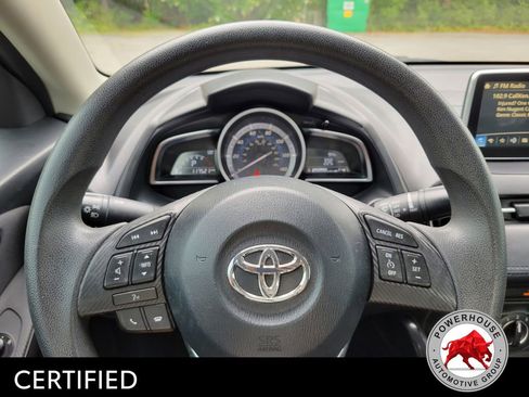 Used 2018 Toyota Yaris iA FWD image 30