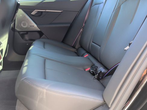 Used 2026 BMW M5 w/ Carbon Package image 35