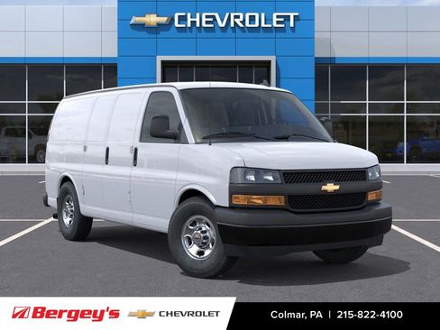New 2025 Chevrolet Express 2500 w/ Driver Convenience Package image 9