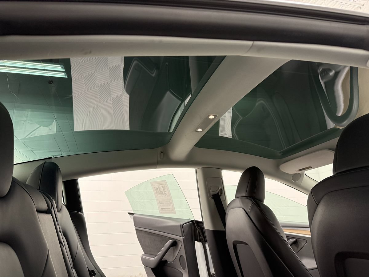 Used 2023 Tesla Model 3 Standard Range RWD image 28