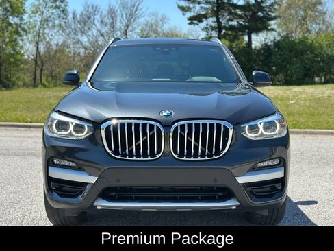 Used 2021 BMW X3 xDrive30i w/ Premium Package AWD/4WD image 2